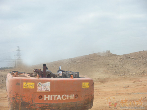 帮我做份图解,要把整个挖机的零件拆开做成图