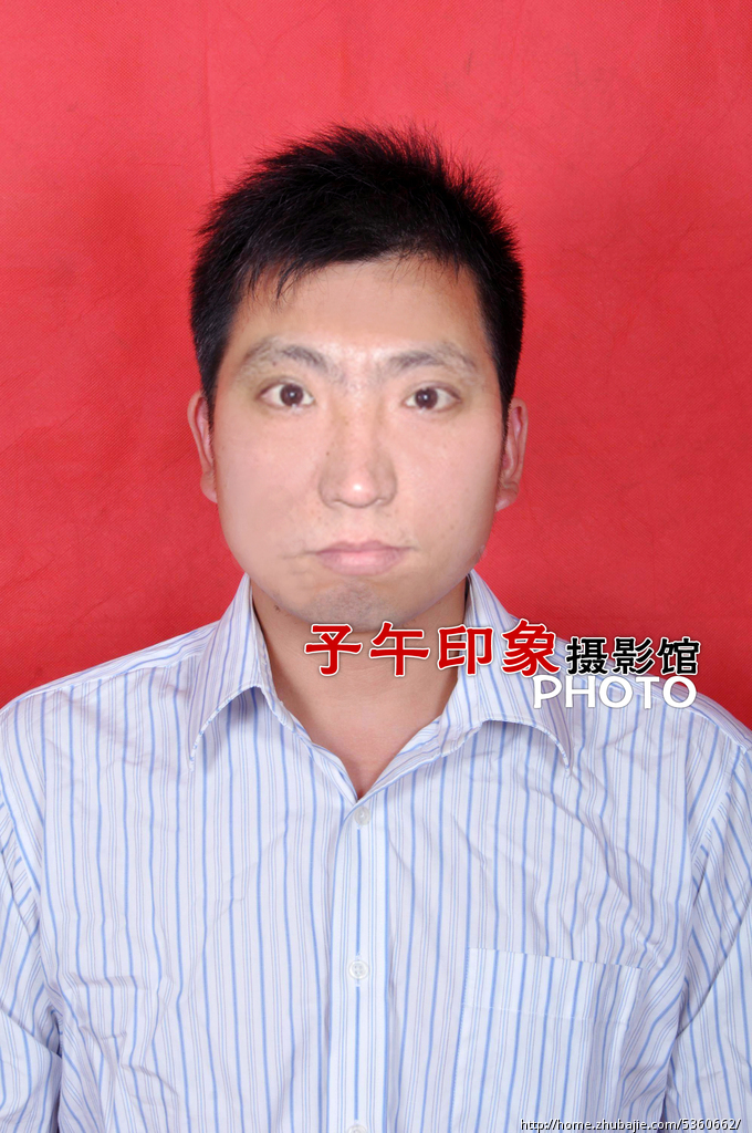 <em>照片合成</em>(<em>两张照片合成</em>一张,看上去两个人都有