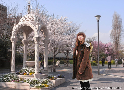 美化一组女生<em>照片-艺术</em>照<em>处理</em>-猪八戒网