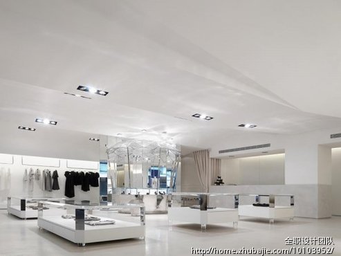 <em>时尚</em>简约黑白风<em>潮流女装店</em>装修 60平方 - 店铺