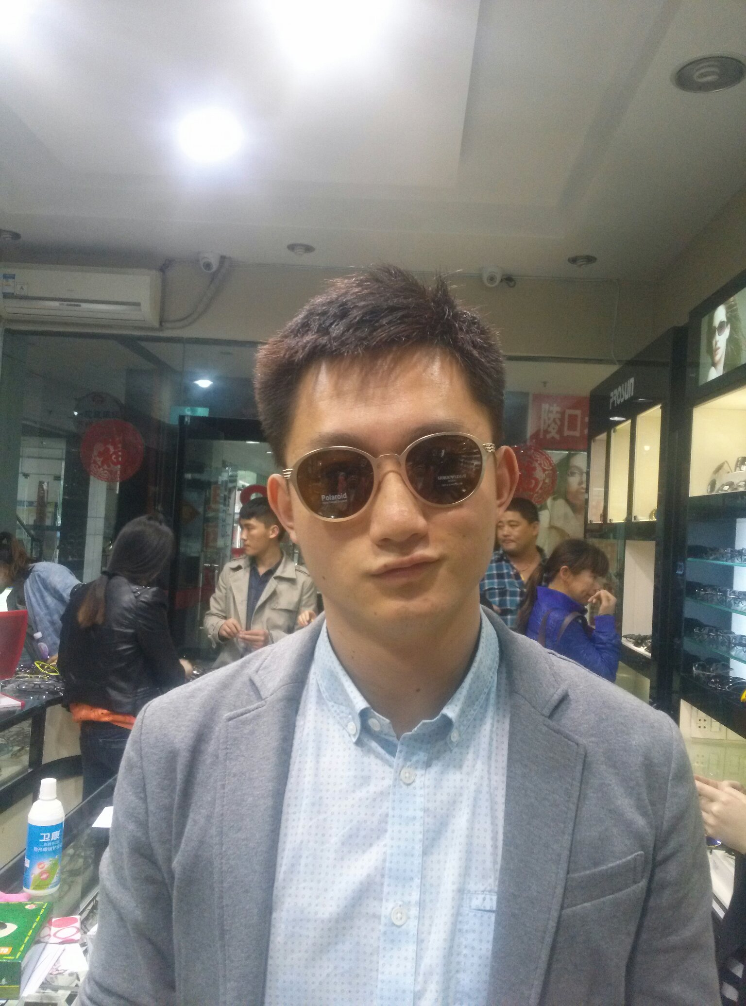 小鲲哥土耳其烤肉饭或小鲲哥(含字母xkg)logo设计