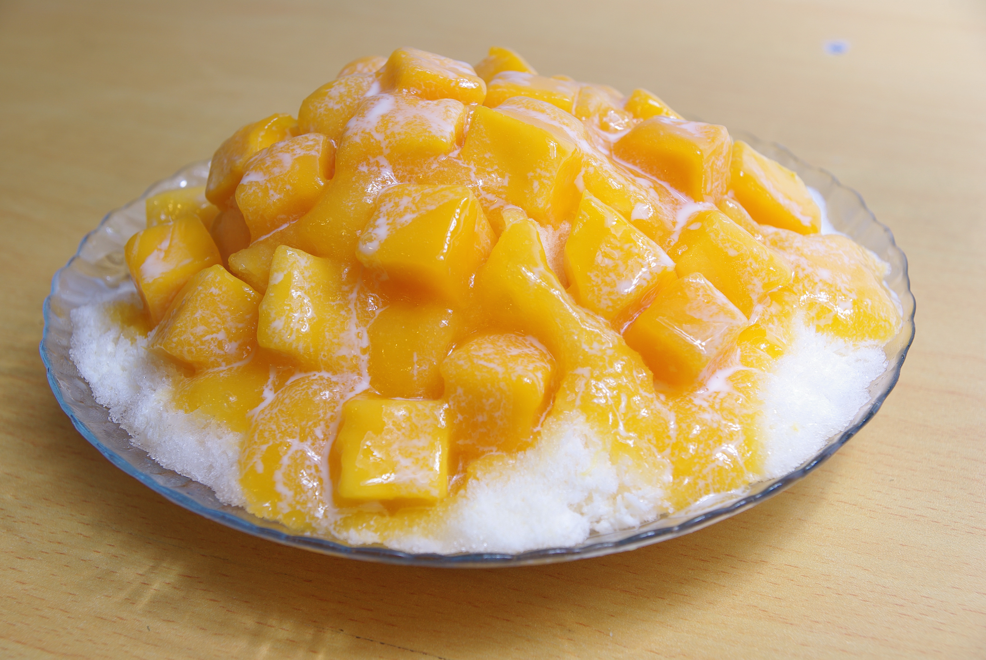 宣传品设计 海报设计 海报内容:超级芒果冰    &