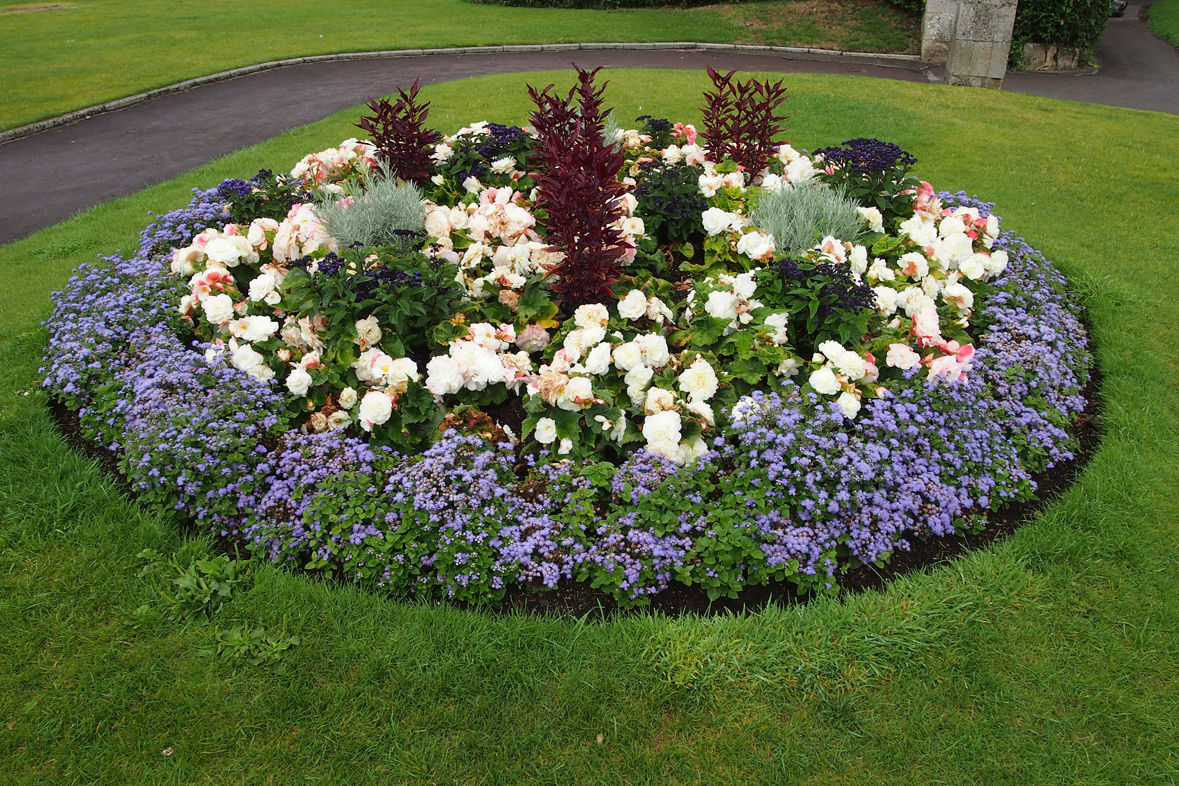 《花之景——植物配置设计艺术》一书封面
